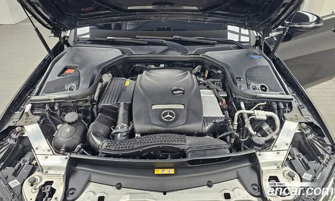 Mercedes-Benz E-Class 2019 2.0 автомат (гидро), фото 5