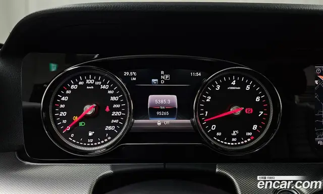 Mercedes-Benz E-Class 2019 2.0 автомат (гидро), миниатюра 10
