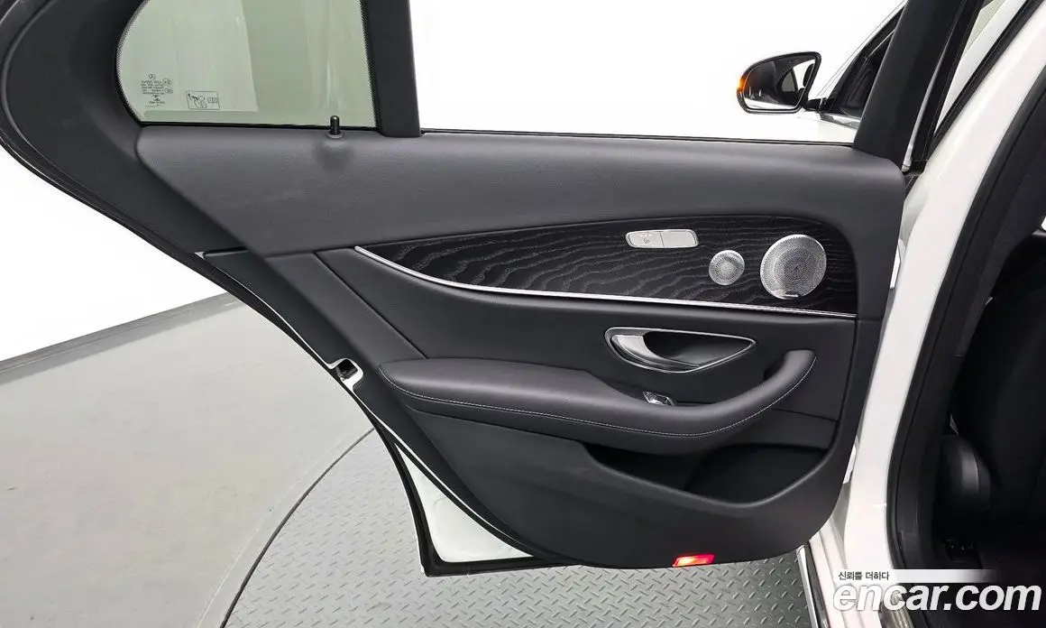Mercedes-Benz E-Class 2020 2.0 автомат (гидро), фото 15