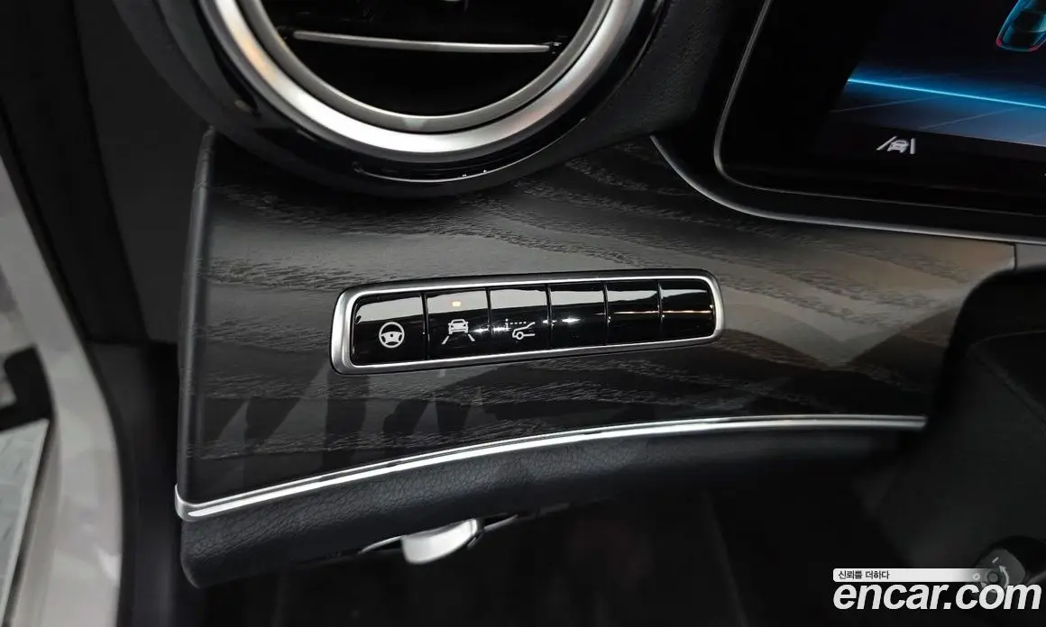Mercedes-Benz E-Class 2020 2.0 автомат (гидро), фото 25
