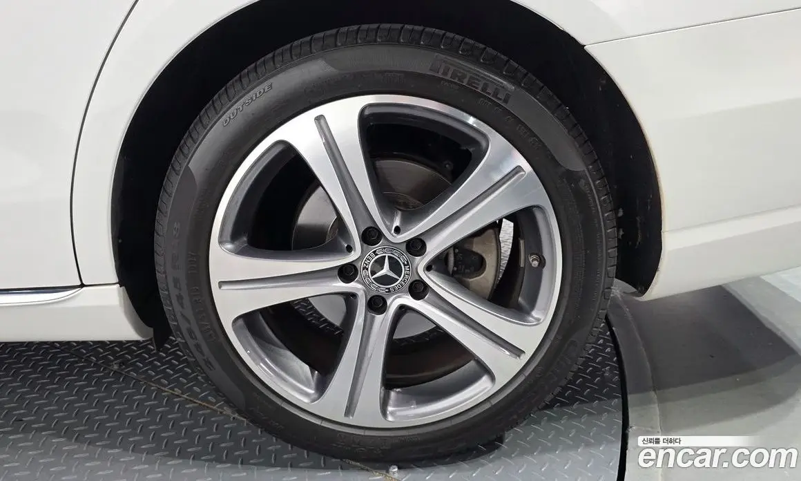 Mercedes-Benz E-Class 2020 2.0 автомат (гидро), фото 7