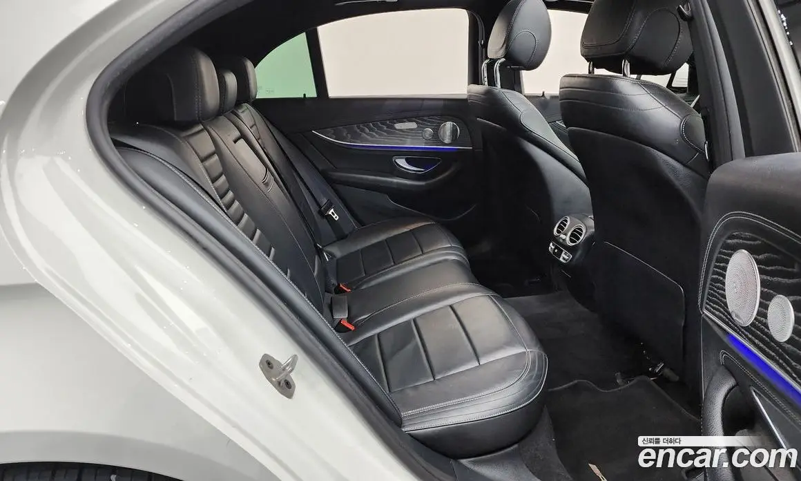 Mercedes-Benz E-Class 2020 2.0 автомат (гидро), фото 17