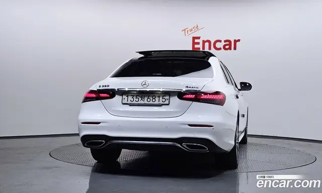 Mercedes-Benz E-Class 2020 2.0 автомат (гидро), миниатюра 4