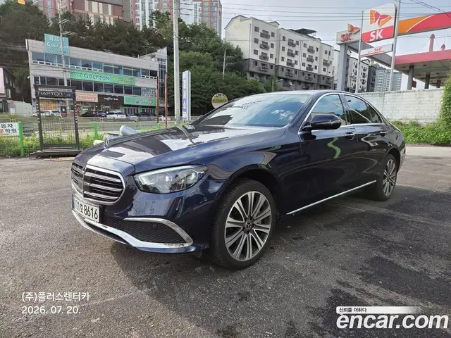 Mercedes-Benz E-Class 2021 3.0 автомат (гидро), миниатюра 1