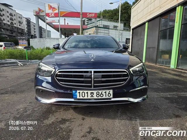 Mercedes-Benz E-Class 2021 3.0 автомат (гидро), миниатюра 3
