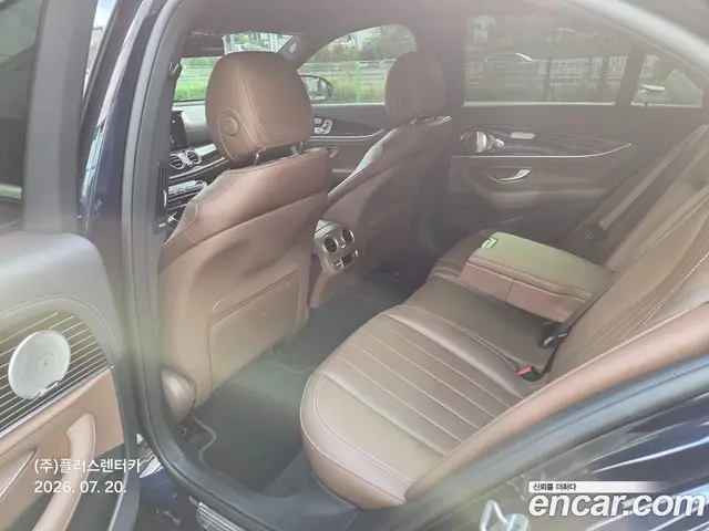 Mercedes-Benz E-Class 2021 3.0 автомат (гидро), миниатюра 9