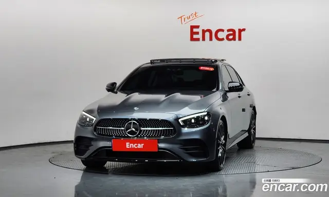 Mercedes-Benz E-Class 2023 2.0 автомат (гидро), миниатюра 2