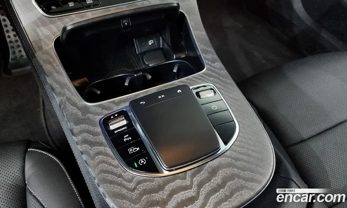 Mercedes-Benz E-Class 2023 2.0 автомат (гидро), фото 11