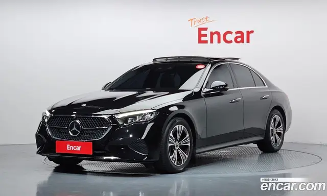 Mercedes-Benz E-Class 2024 2.0 автомат (гидро), миниатюра 1