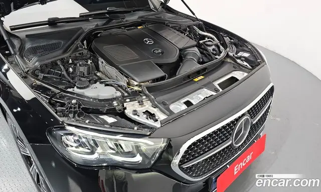 Mercedes-Benz E-Class 2024 2.0 автомат (гидро), миниатюра 6