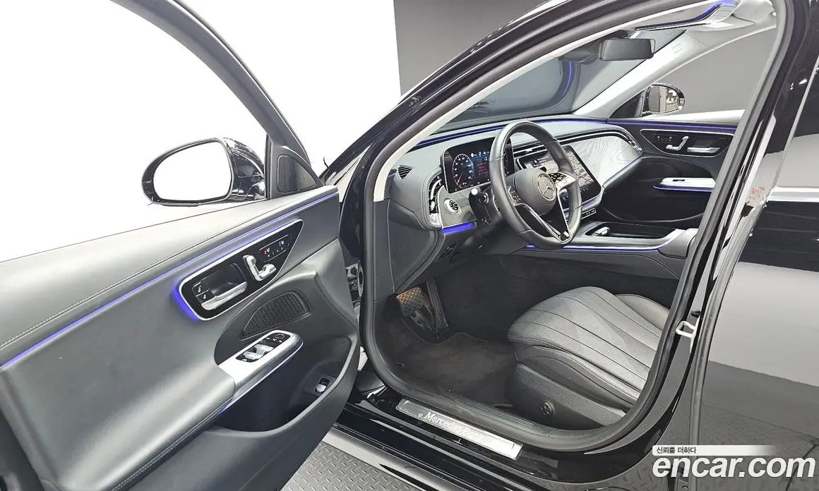 Mercedes-Benz E-Class 2024 2.0 автомат (гидро), фото 10