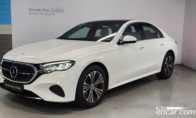 Mercedes-Benz E-Class 2025 2.0 автомат (гидро), миниатюра 1