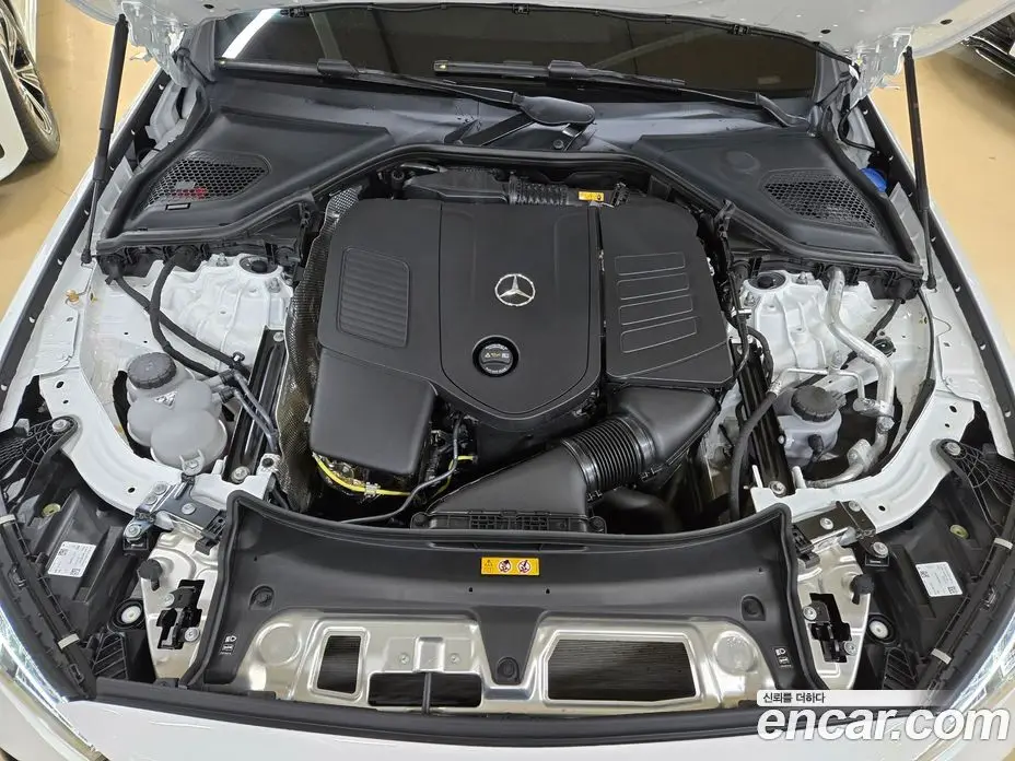 Mercedes-Benz E-Class 2025 2.0 автомат (гидро), фото 3