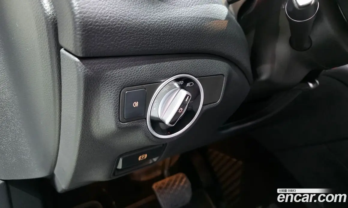 Mercedes-Benz GLA-Class 2017 2.1 автомат (гидро), фото 12