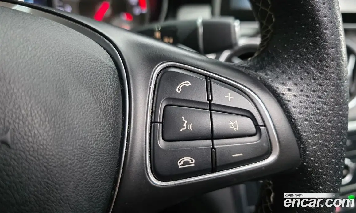 Mercedes-Benz GLA-Class 2017 2.1 автомат (гидро), фото 15