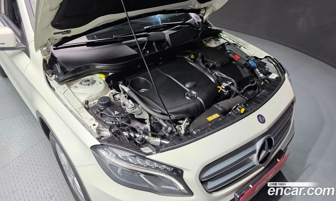 Mercedes-Benz GLA-Class 2017 2.1 автомат (гидро), фото 6