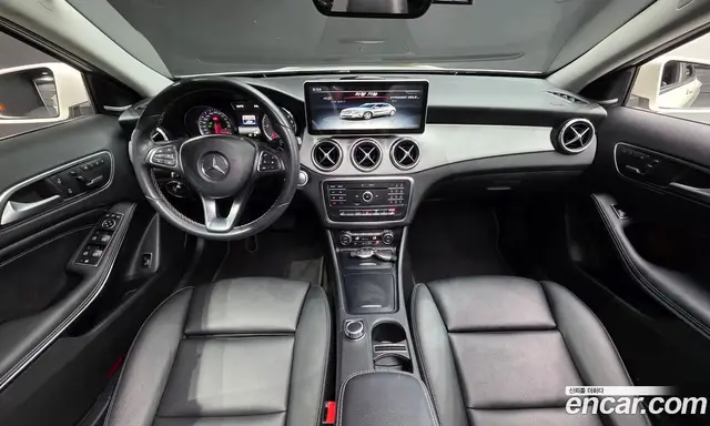 Mercedes-Benz GLA-Class 2017 2.1 автомат (гидро), миниатюра 7