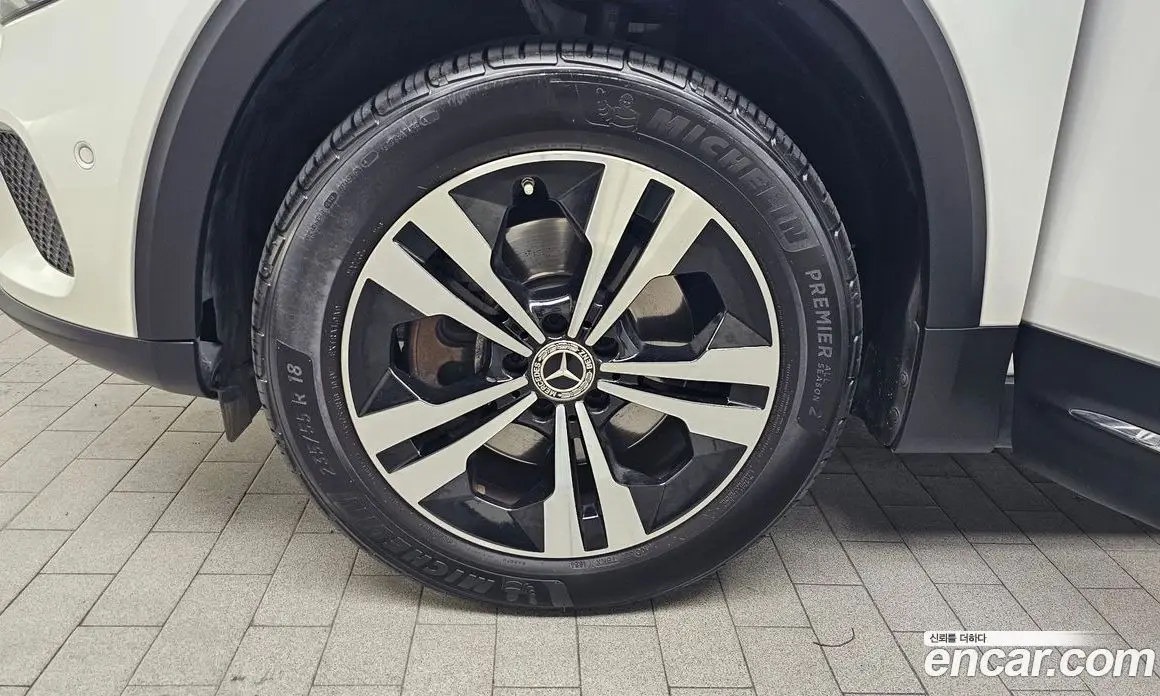 Mercedes-Benz GLB-Class 2022 1.9 автомат (гидро), фото 5