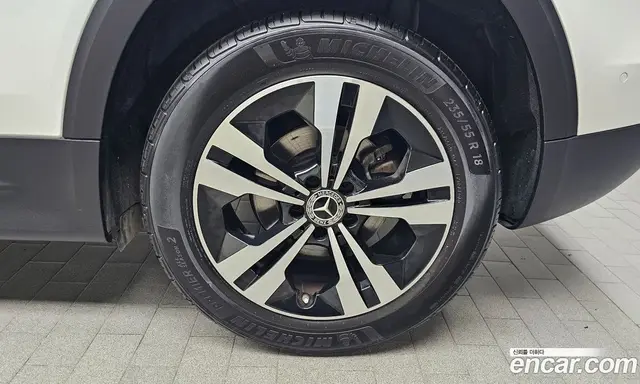 Mercedes-Benz GLB-Class 2022 1.9 автомат (гидро), миниатюра 7