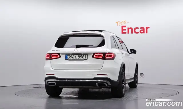 Mercedes-Benz GLC-Class 2022 2.0 автомат (гидро), миниатюра 4
