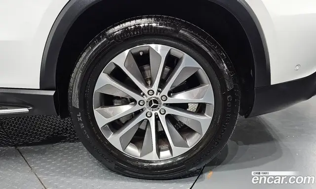 Mercedes-Benz GLE-Class 2023 2.0 автомат (гидро), миниатюра 6