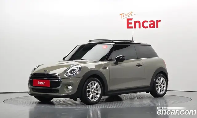 Mini Cooper 2019 1.5 автомат (гидро), миниатюра 1