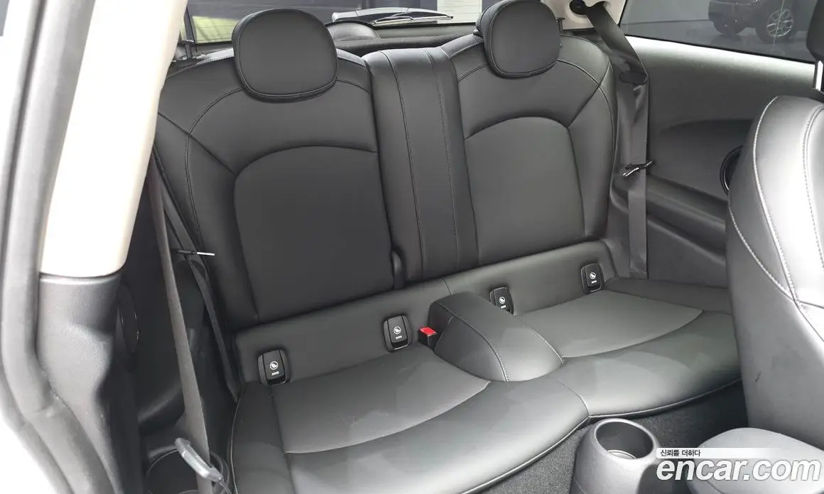 Mini Cooper 2019 1.5 автомат (гидро), фото 18