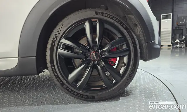 Mini Cooper 2021 2.0 автомат (гидро), миниатюра 6