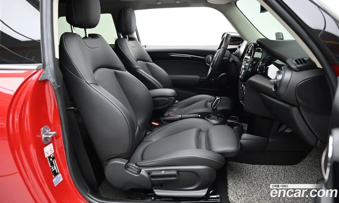 Mini Cooper 2022 2.0 автомат (гидро), фото 10 Mini Cooper 2022 2.0 автомат (гидро), фото 10