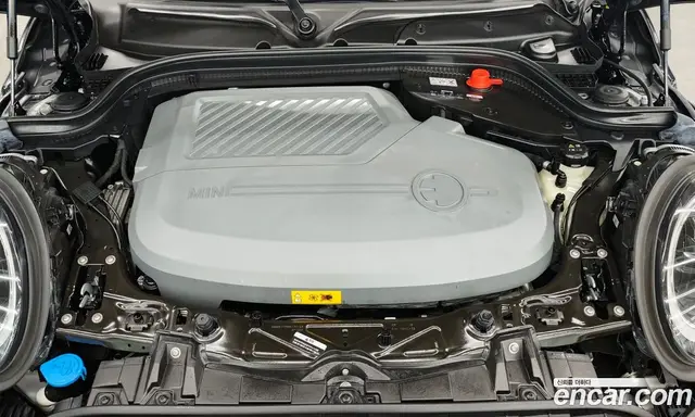 Mini Cooper 2023 автомат (гидро), миниатюра 6