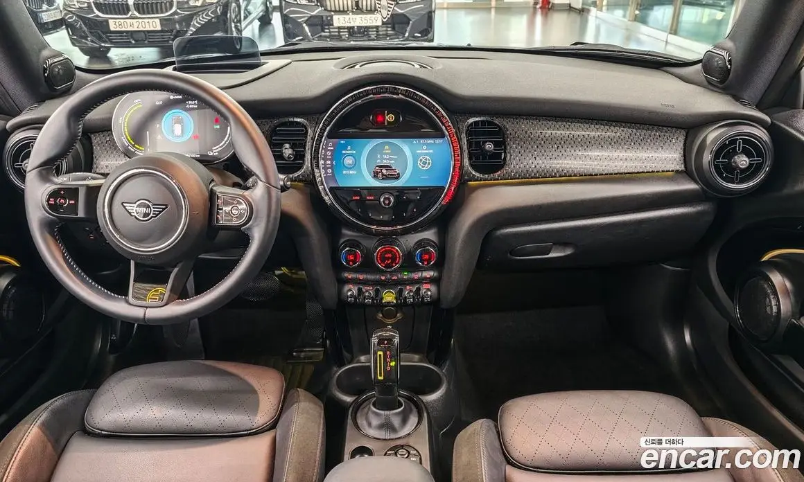 Mini Cooper 2023 автомат (гидро), фото 7