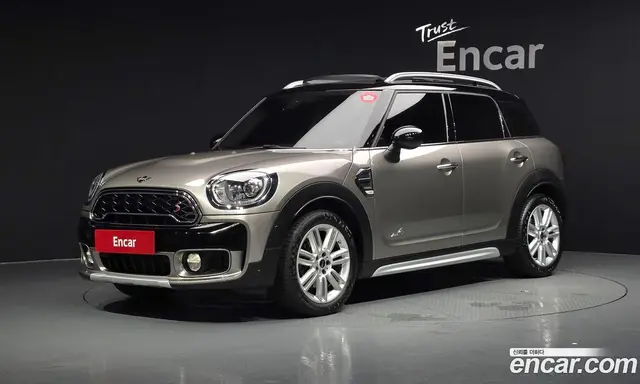 Mini Countryman 2018 2.0 автомат (гидро), миниатюра 1