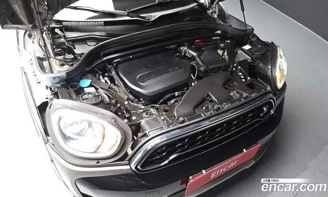 Mini Countryman 2018 2.0 автомат (гидро), миниатюра 6