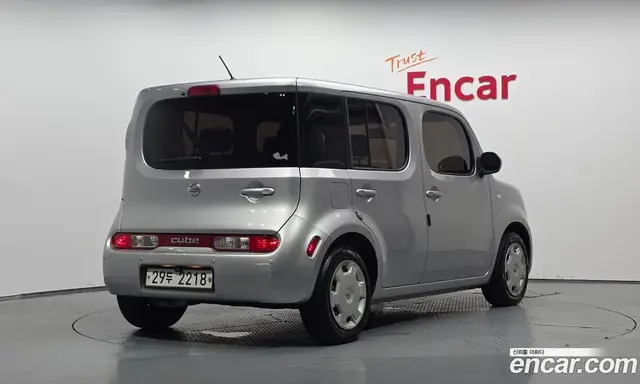 Nissan Cube 2011 1.8 автомат (гидро), миниатюра 2