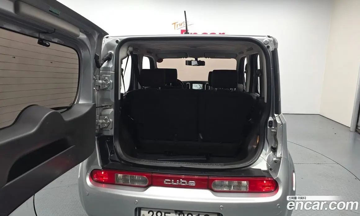 Nissan Cube 2011 1.8 автомат (гидро), фото 20