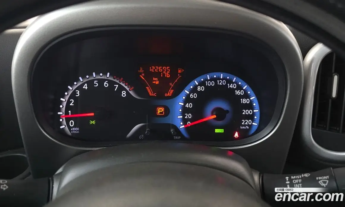 Nissan Cube 2011 1.8 автомат (гидро), фото 8