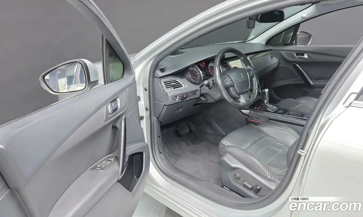Peugeot 508 2013 2.0 автомат (гидро), фото 13
