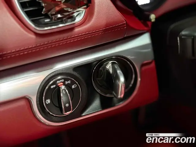 Porsche 718 2019 2.5 автомат (гидро), миниатюра 11