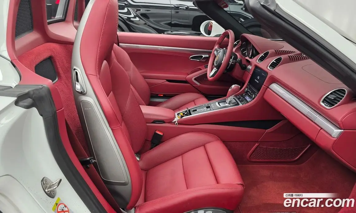 Porsche 718 2024 4.0 автомат (гидро), фото 16