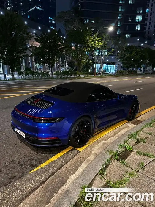 Porsche 911 2020 3.0 автомат (гидро), миниатюра 2