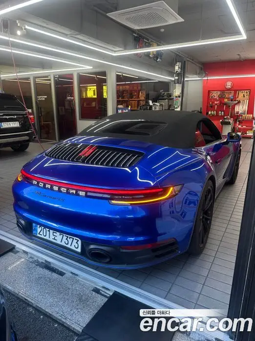 Porsche 911 2020 3.0 автомат (гидро), миниатюра 10