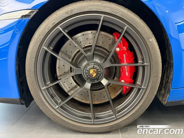 Porsche 911 2025 3.6 автомат (гидро), миниатюра 5