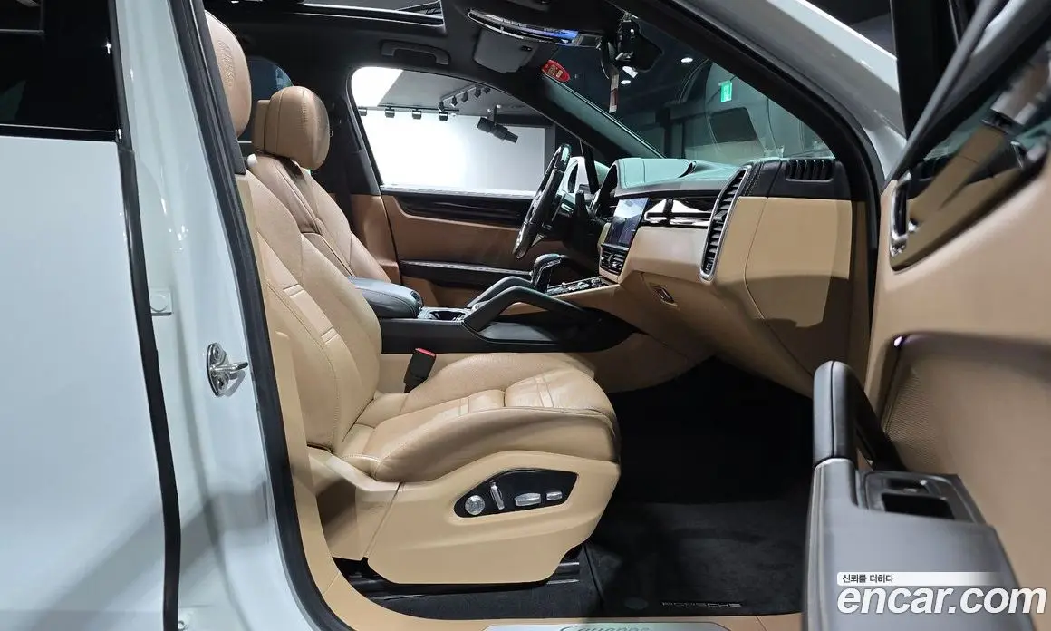 Porsche Cayenne 2020 3.0 автомат (гидро), фото 16