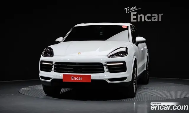 Porsche Cayenne 2020 3.0 автомат (гидро), миниатюра 3