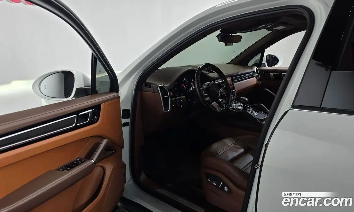 Porsche Cayenne 2021 3.0 автомат (гидро), фото 13