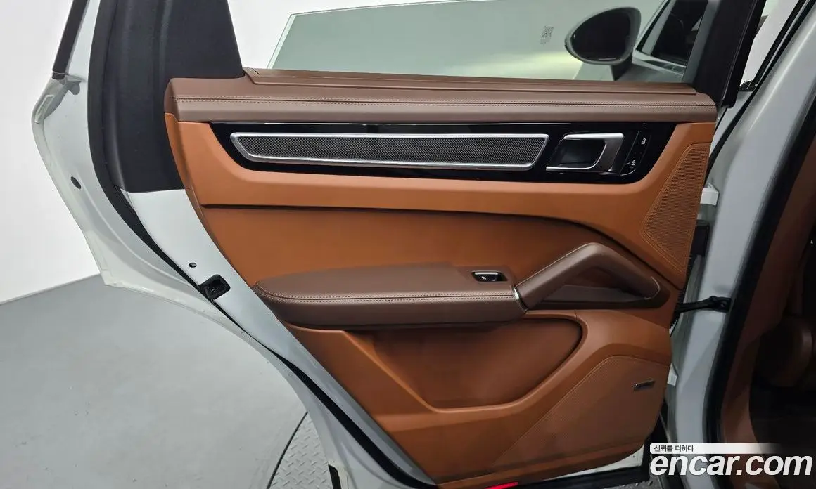 Porsche Cayenne 2021 3.0 автомат (гидро), фото 15