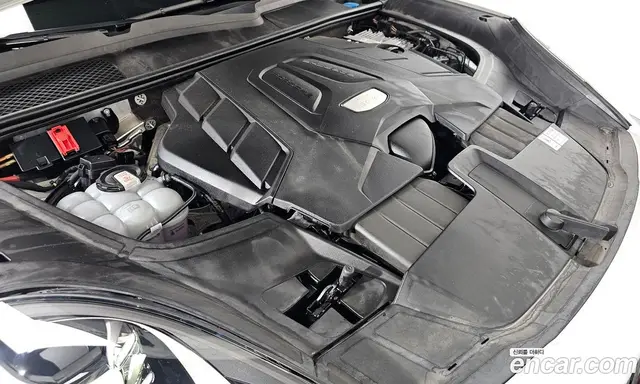 Porsche Cayenne 2023 3.0 автомат (гидро), миниатюра 6