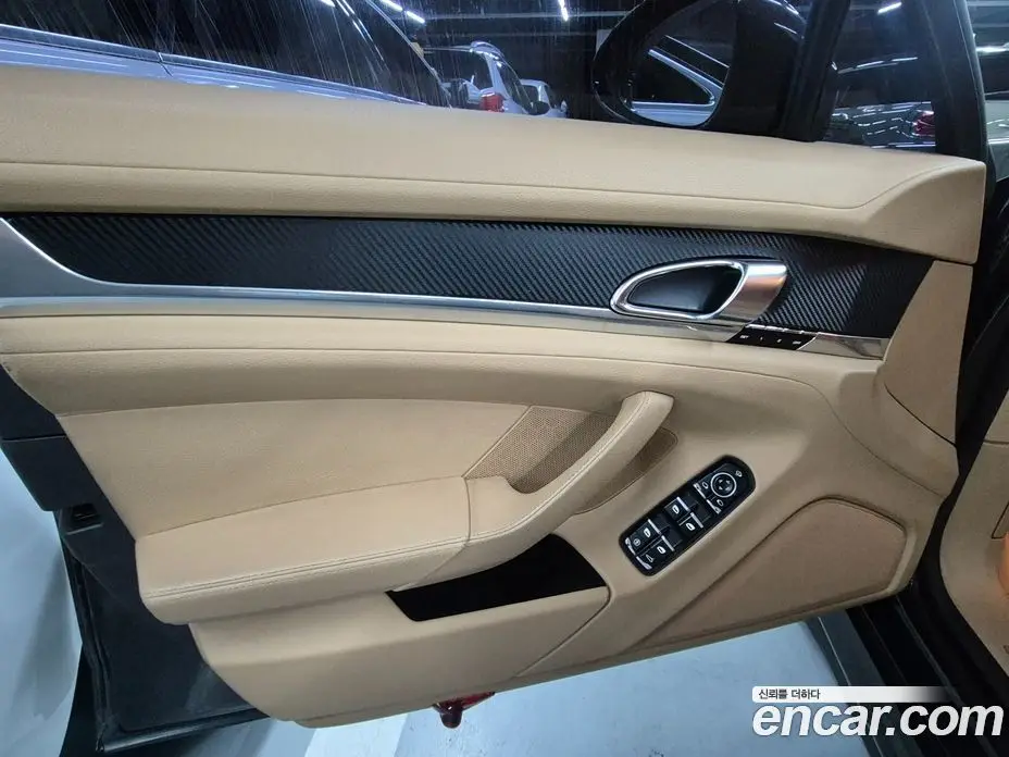 Porsche Panamera 2011 3.6 автомат (гидро), фото 17 Porsche Panamera 2011 3.6 автомат (гидро), фото 17