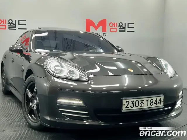 Porsche Panamera 2011 3.6 автомат (гидро), миниатюра 6 Porsche Panamera 2011 3.6 автомат (гидро), миниатюра 6
