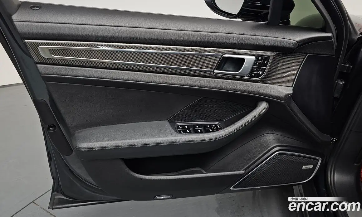 Porsche Panamera 2018 3.0 автомат (гидро), фото 14